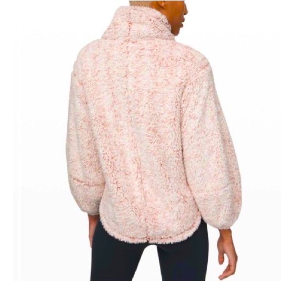 Lululemon Restore Sherpa - Picture 2 of 3